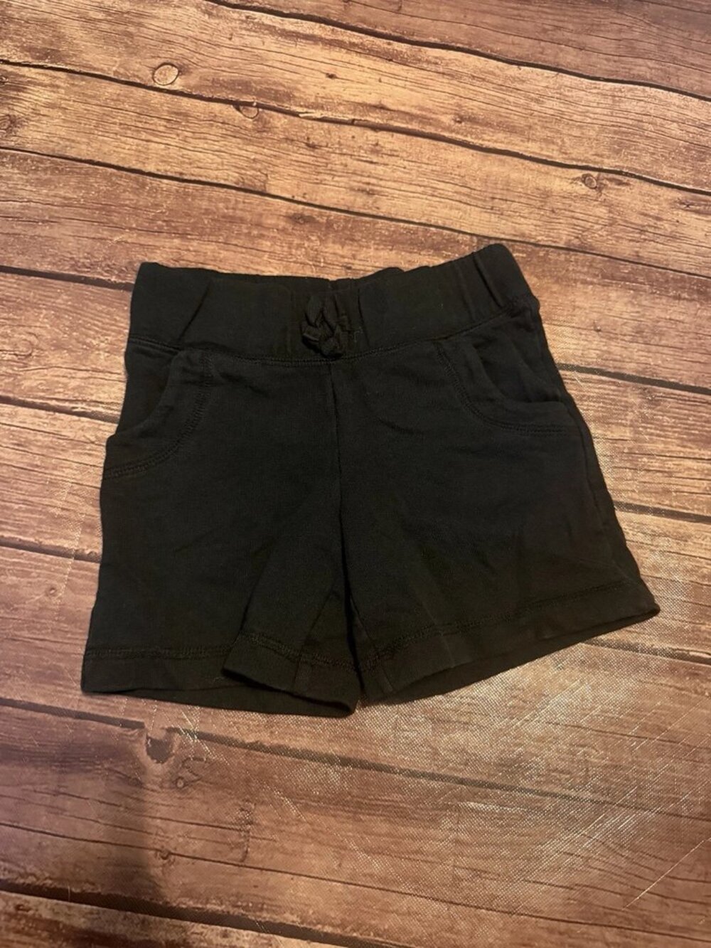 Girl’s Circo Black Basic Pull On Shorts XS 4-5